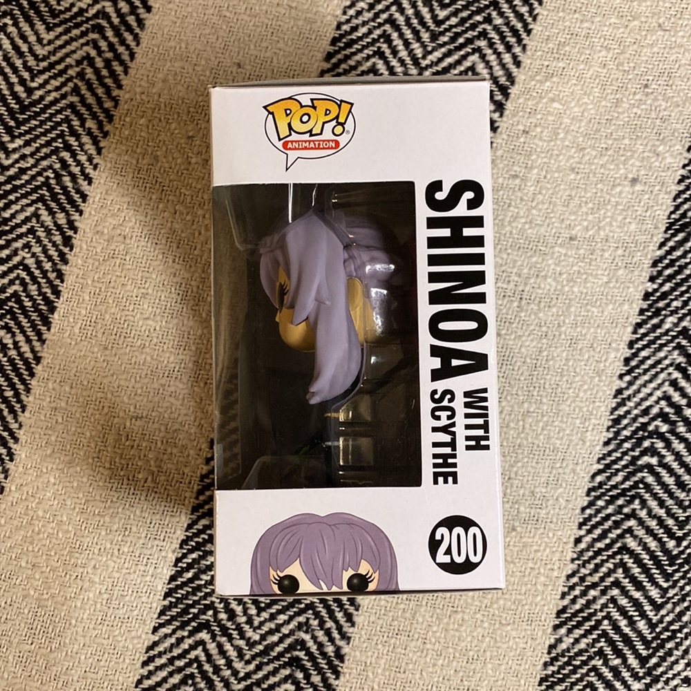 Shinoa With Scythe Funko Pop - image 5